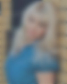 Larysa Chornomorsk 44 y.o. - intelligent lady - small public photo.
