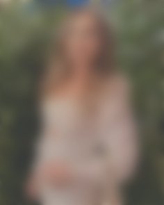 Yaryna Cherkasy 37 y.o. - intelligent lady - small public photo.