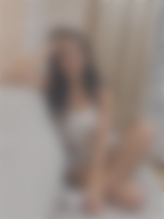 Iryna Mykolaiv 34 y.o. - intelligent lady - small public photo.