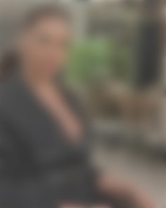 Iryna Zaporizhia 29 y.o. - intelligent lady - small public photo.
