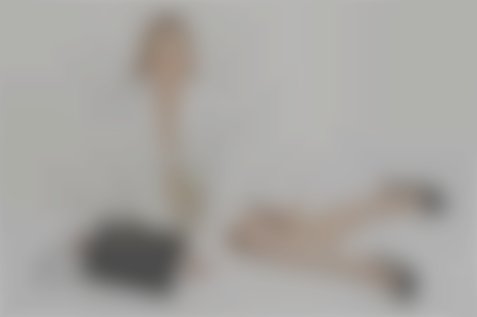 Yelyzaveta Kyiv 18 y.o. - intelligent lady - small public photo.