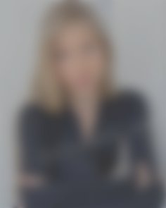Yelyzaveta Kyiv 18 y.o. - intelligent lady - small public photo.