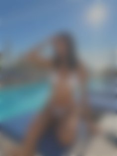Hanna Sumy 35 y.o. - intelligent lady - small public photo.