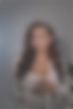 Ilona Lutsk 20 y.o. - intelligent lady - small public photo.