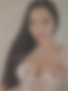 Yevheniia Mykolaiv 45 y.o. - intelligent lady - small public photo.