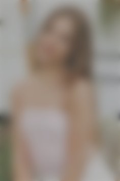 Yana Sumy 20 y.o. - intelligent lady - small public photo.