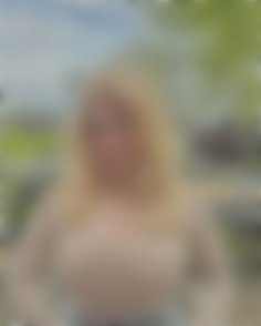 Kateryna Poltava 26 y.o. - intelligent lady - small public photo.