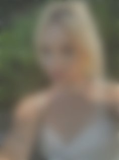 Vlada Mykolaiv 24 y.o. - intelligent lady - small public photo.