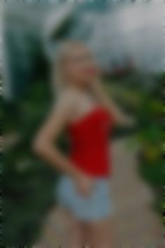 Natalie Zaporizhia 39 y.o. - intelligent lady - small public photo.