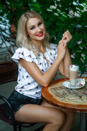 Natalie from Zaporozhye photo Natalie from Zaporozhye