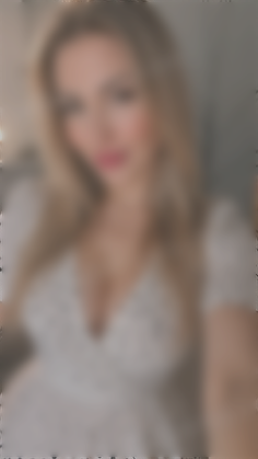 Alena Mykolaiv 39 y.o. - intelligent lady - small public photo.