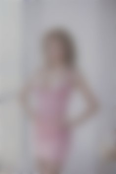 Nika Zaporizhia 31 y.o. - intelligent lady - small public photo.