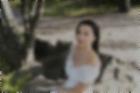 Karina Cherkasy 31 y.o. - intelligent lady - small public photo.