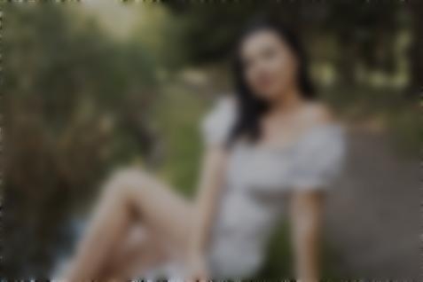 Karina Cherkasy 31 y.o. - intelligent lady - small public photo.