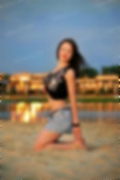 Dashenka Zaporizhia 44 y.o. - intelligent lady - small public photo.