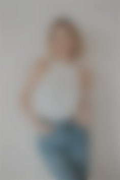 Julia Rivne 34 y.o. - intelligent lady - small public photo.