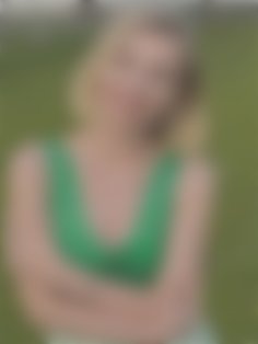 Julia Rivne 34 y.o. - intelligent lady - small public photo.