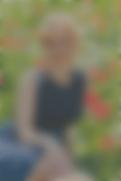 Tanya Zaporizhia 44 y.o. - intelligent lady - small public photo.