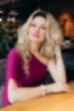 Alla Cherkasy 40 y.o. - intelligent lady - small public photo.