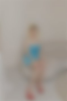 Tonya Zaporizhia 40 y.o. - intelligent lady - small public photo.