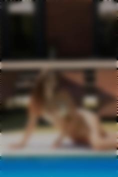 Nelia Ivano-Frankivsk 28 y.o. - intelligent lady - small public photo.