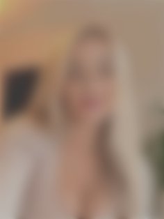 Kate Mykolaiv 38 y.o. - intelligent lady - small public photo.