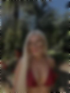 Mary Rivne 28 y.o. - intelligent lady - small public photo.