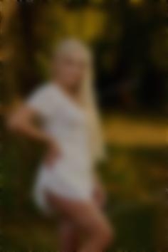 Mary Rivne 28 y.o. - intelligent lady - small public photo.