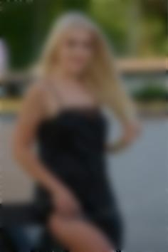 Mary Rivne 28 y.o. - intelligent lady - small public photo.