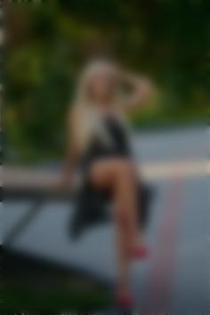 Mary Rivne 28 y.o. - intelligent lady - small public photo.