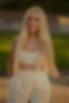 Mary Rivne 28 y.o. - intelligent lady - small public photo.