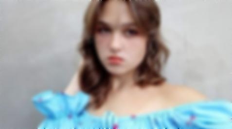 Olia Rivne 18 y.o. - intelligent lady - small public photo.