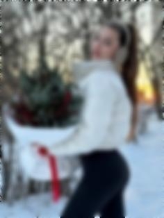 Iryna Ivano-Frankivsk 25 y.o. - intelligent lady - small public photo.