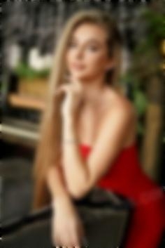 Iryna Ivano-Frankivsk 25 y.o. - intelligent lady - small public photo.