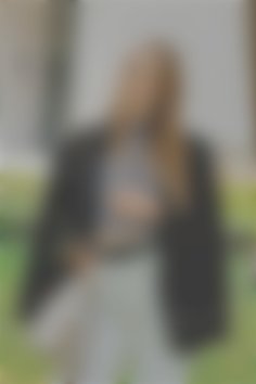Olena Chornomorsk 30 y.o. - intelligent lady - small public photo.