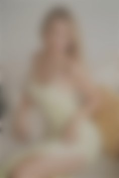 Sasha Ivano-Frankivsk 30 y.o. - intelligent lady - small public photo.