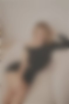 Sasha Ivano-Frankivsk 30 y.o. - intelligent lady - small public photo.