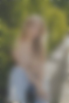 Sasha Ivano-Frankivsk 30 y.o. - intelligent lady - small public photo.