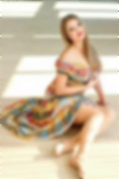 Helen Zaporizhia 37 y.o. - intelligent lady - small public photo.