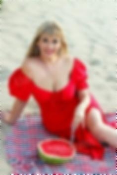 Natasha Zaporizhia 46 y.o. - intelligent lady - small public photo.