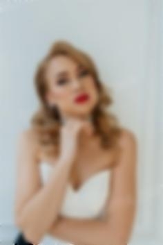 Tanichka Cherkasy 44 y.o. - intelligent lady - small public photo.