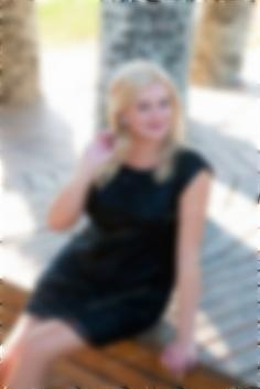 Oksana Cherkasy 44 y.o. - intelligent lady - small public photo.