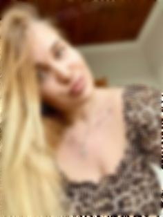 Nadiia Chornomorsk 26 y.o. - intelligent lady - small public photo.