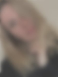 Kate Dnipro 35 y.o. - intelligent lady - small public photo.