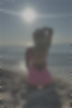 Kate Dnipro 35 y.o. - intelligent lady - small public photo.