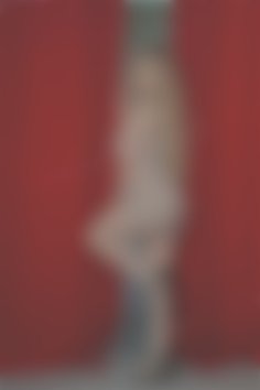 Iuliia Zhytomyr 37 y.o. - intelligent lady - small public photo.
