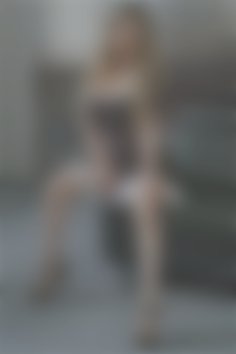 Iuliia Zhytomyr 37 y.o. - intelligent lady - small public photo.