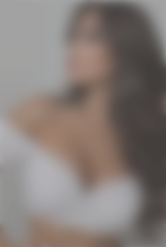 Ania Sumy 26 y.o. - intelligent lady - small public photo.