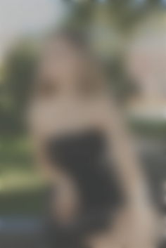 Viktoriia Cherkasy 21 y.o. - intelligent lady - small public photo.