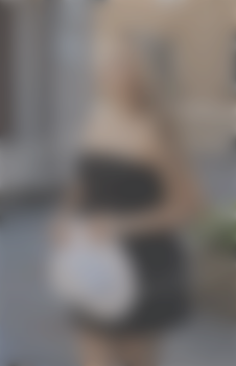 Viktoriia Cherkasy 21 y.o. - intelligent lady - small public photo.